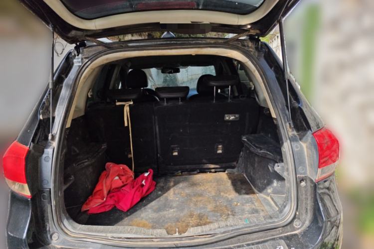 Used Haval H6 2013 Upgraded Model 2.4L Automatic Two-Wheel Drive Elite Version