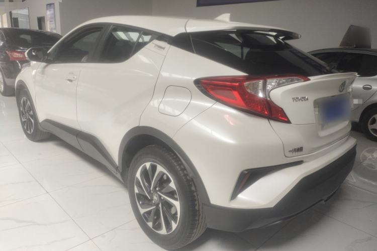 Used Toyota IZOA 2020 2.0L Yi Xiang CARE
