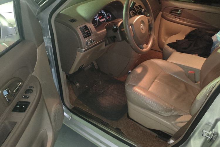 Used Buick GL8 2014 2.4L Classic Edition