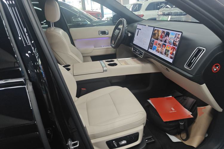 Used Li Auto L9 2022 Max model
