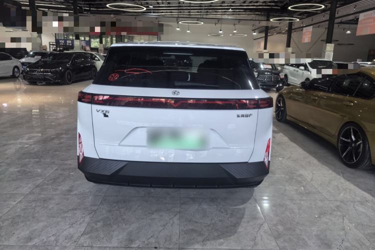 Used Venucia VX6 2023 520 Pro
