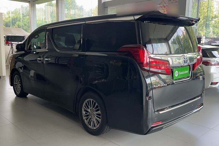 Used Toyota Alphard 2019 Dual-Engine 2.5L Luxury Edition
