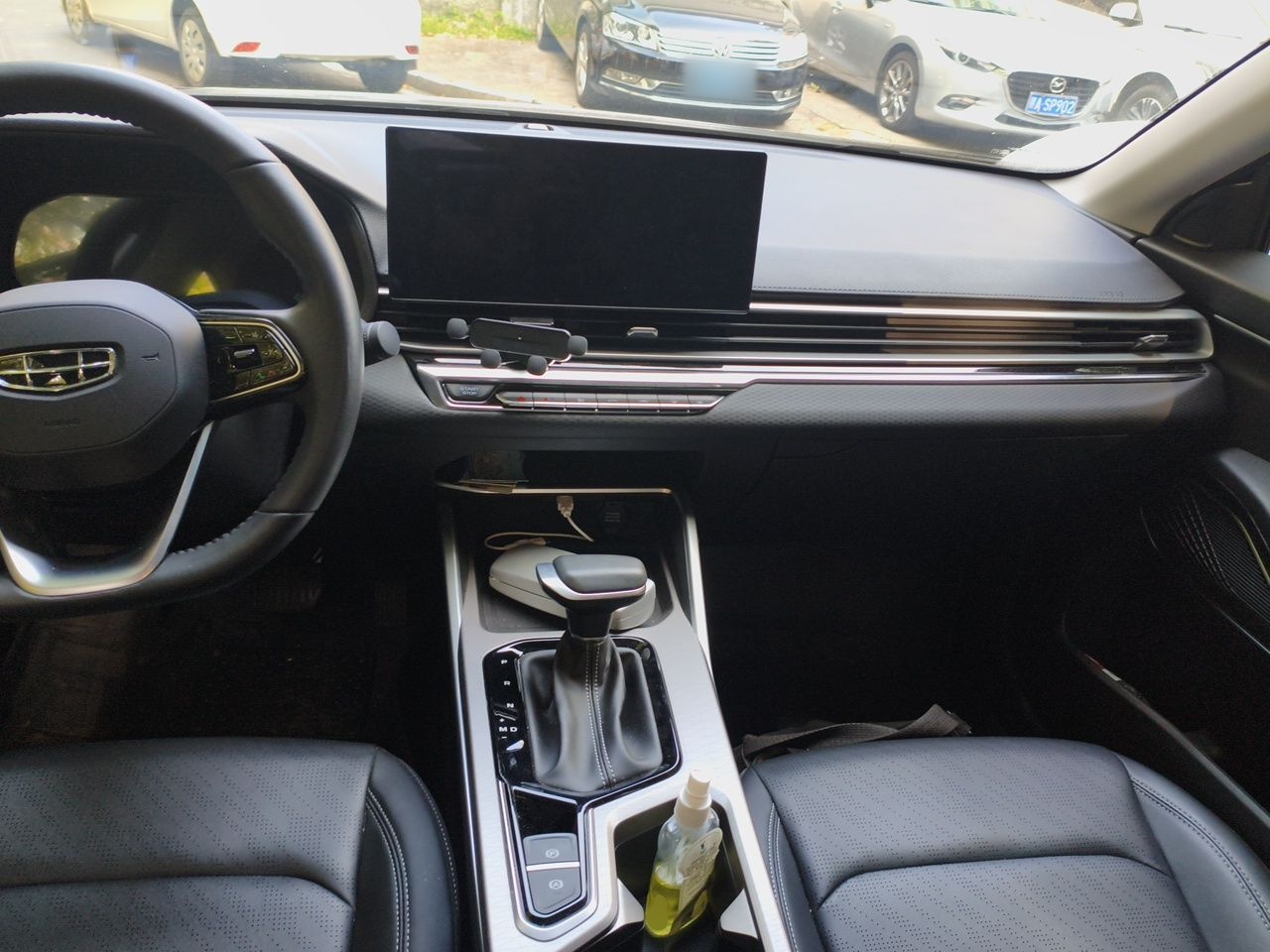Geely Auto Emgrand 2023 4th Generation Champion Edition 1.5L CVT Prestige Model — снимка 9
