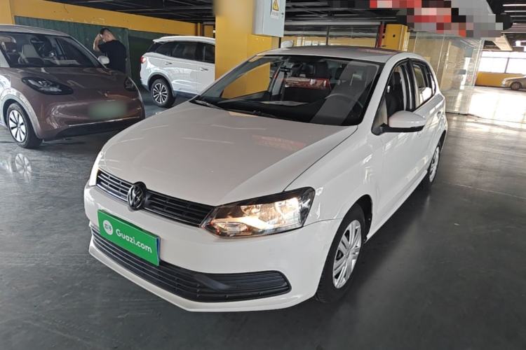 Volkswagen Polo 2016 1.4L Automatic Trendy Model usado