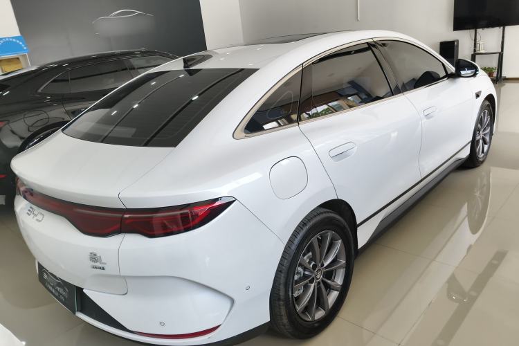 Used BYD Qin L 2025 EV 470KM Leading Edition Rear Right 45 Deg