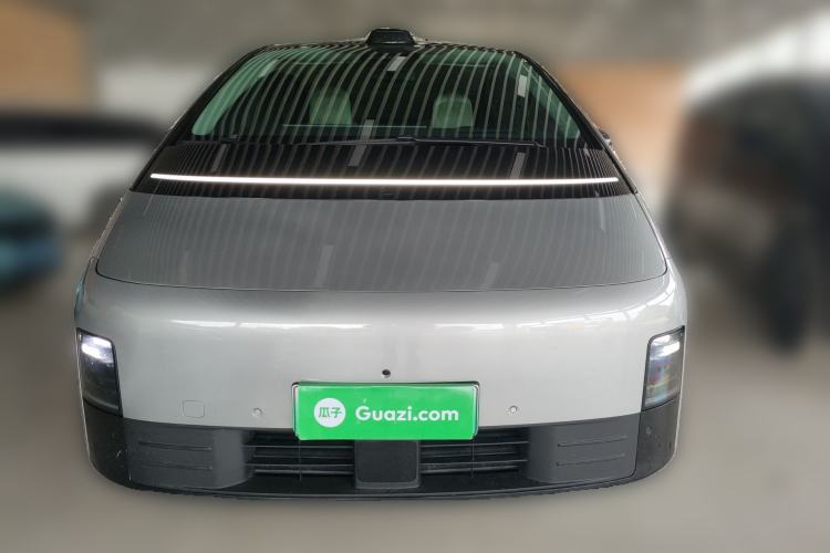 Used Li Auto MEGA 2024 Ultra Model
