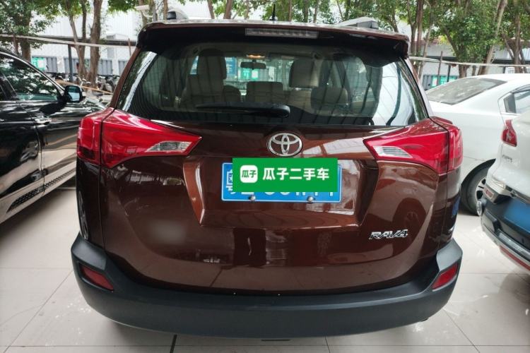 Used Toyota RAV4 2013 2.0L CVT Two-Wheel Drive Urban Edition
