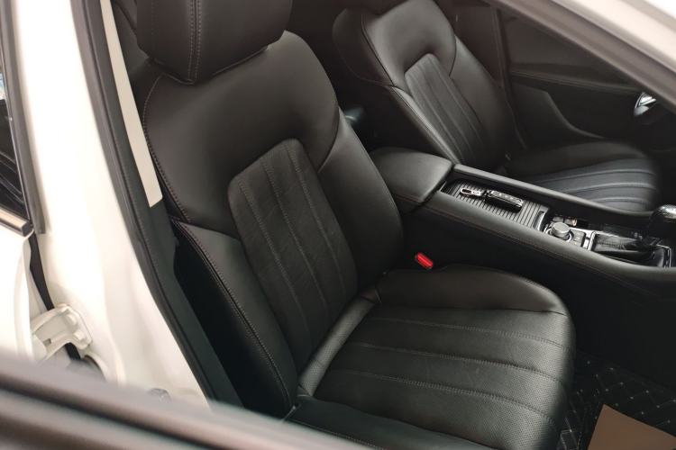 Used Mazda Atenza 2020 2.5L Skyline Sport Edition Right Front Seat