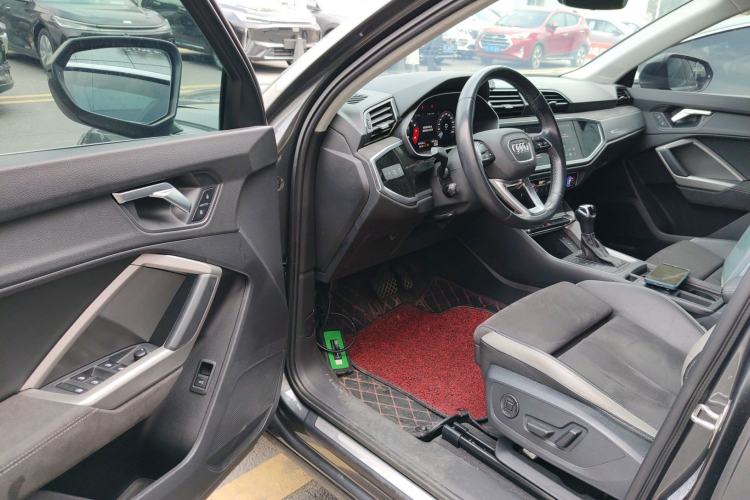 Used Audi Q3 2022 35 TFSI Progressive Dynamic Edition