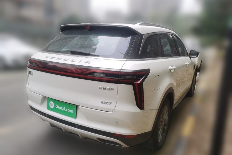 Used Venucia Star 2020 260T Automatic 48V Mild Hybrid Turbocharged Star Edition