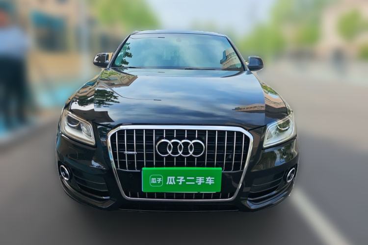 Used Audi Q5 2015 40 TFSI Comfort Model
