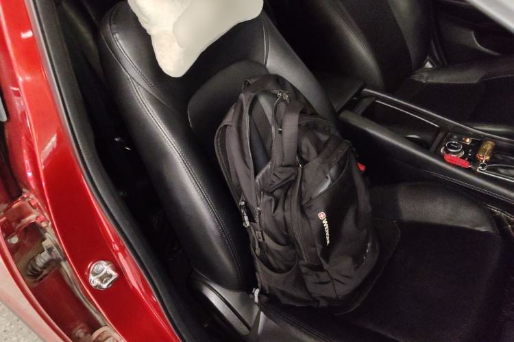 Used Mazda CX-4 2018 2.0L Automatic Two-Wheel Drive Blue Sky Dynamic Version China VI Standard Right Front Seat