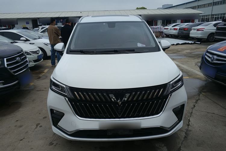 Used Wuling Jiachen 2022 1.5T CVT Deluxe Flagship Edition Front