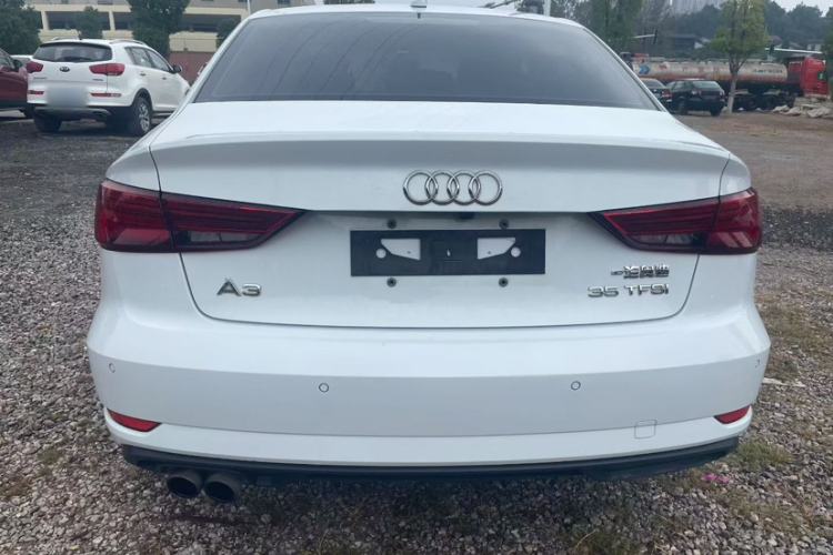 Used Audi A3 2018 30th Anniversary Edition Limousine 35 TFSI Ambition Model
