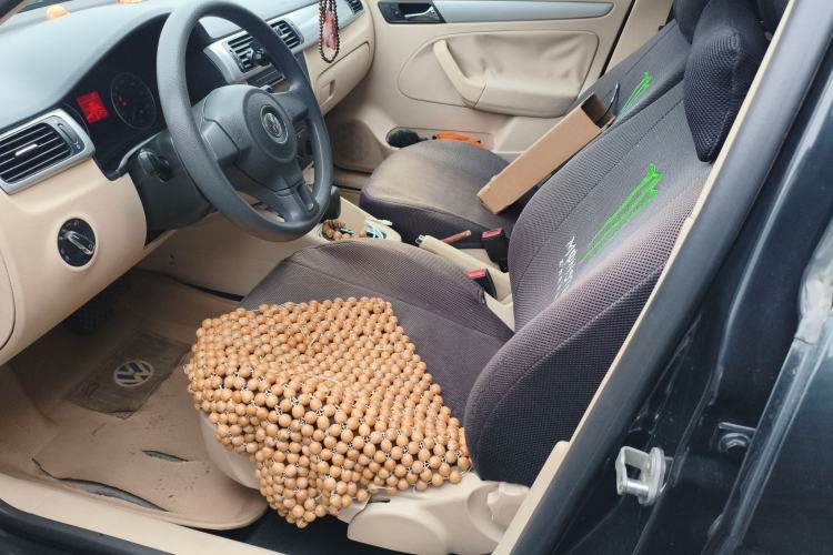 Used Volkswagen Bora 2012 1.6L Automatic Fashion Edition
