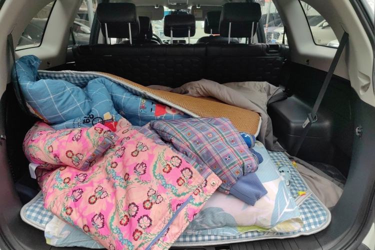 Used Chevrolet Captiva 2015 2.4L 4x4 Flagship Edition 7-Seater Trunk