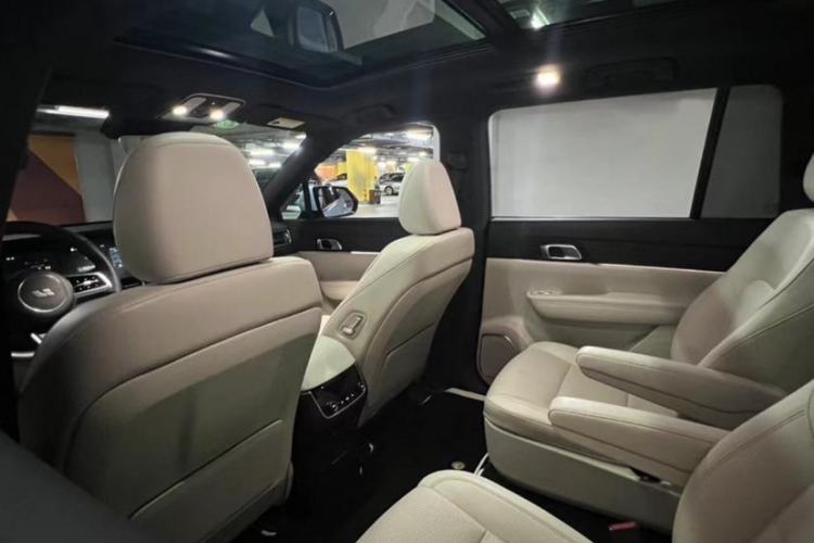 Used Li Auto ONE 2021 Extended-Range 6-Seater Version Interior 2