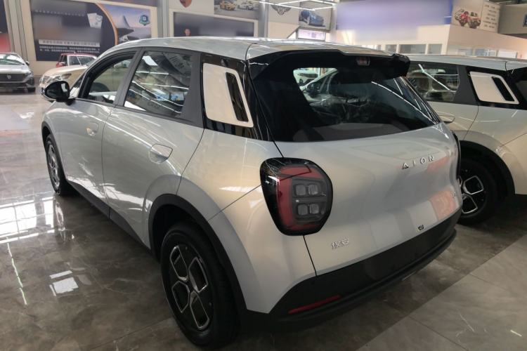 Used AION UT 2025 330 Starlight Edition
