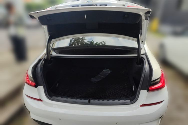 Used BMW 3 Series 2022 Revised 325i M Sport Night Edition Package Trunk