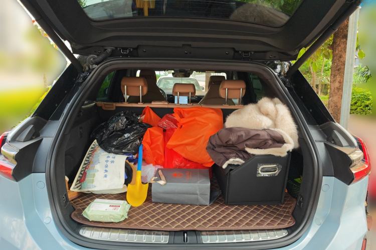 Used Nio ES6 2022 75 kWh Sport Edition Trunk