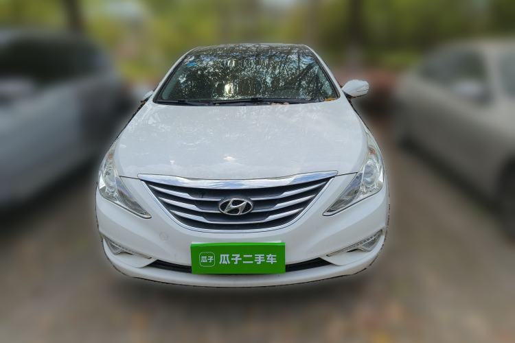 Used Hyundai Sonata 2013 2.4L Automatic Leading Edition China IV Standard Front