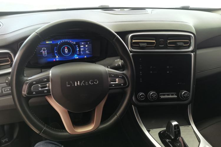 Used Lynk & Co 01 2017 2.0T Two-Wheel Drive Pro Edition
