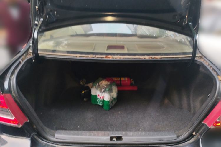 Used Toyota Corolla EX 2010 1.6L Manual Classic Edition Trunk