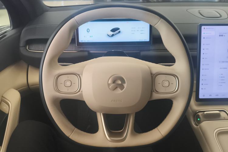 Used Nio ES6 2023 75 kWh
