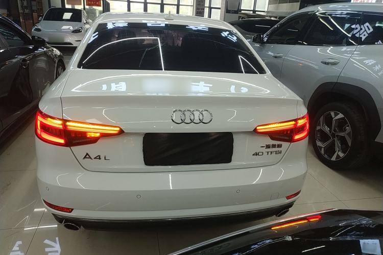 Used Audi A4L 2018 30th Anniversary Edition 40 TFSI Trendy Model