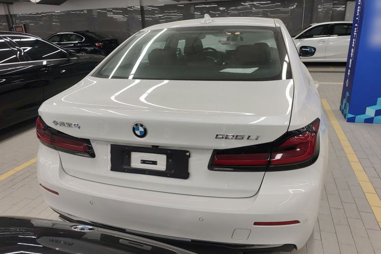 Used BMW 5 Series 2022 Second Facelift 525Li Luxury Package
