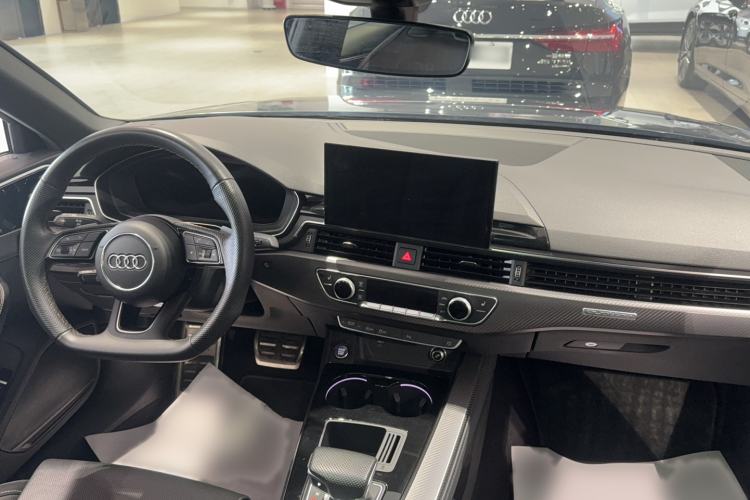 Used Audi A4L 2024 40 TFSI quattro RS Performance Package