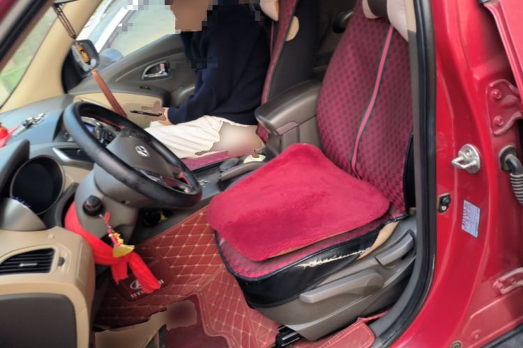 Used Hyundai ix35 2010 2.0L Automatic Two-Wheel Drive Elite Edition GLS