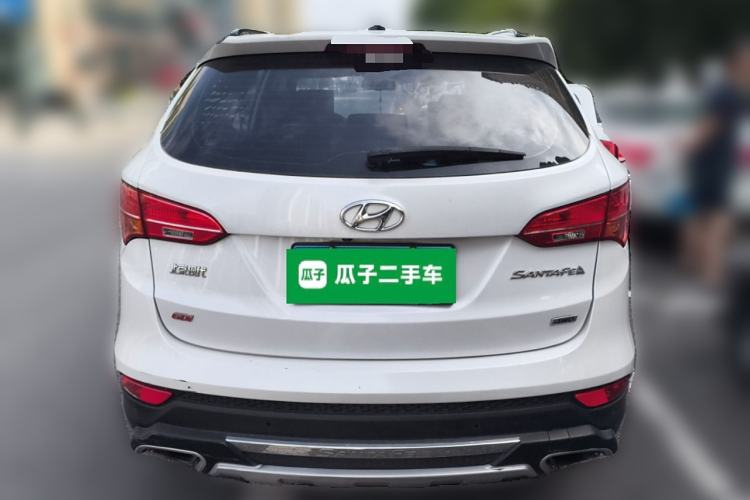 Used Hyundai Santa Fe 2015 2.4L Automatic All-Wheel Drive Smart Version 5 Seats
