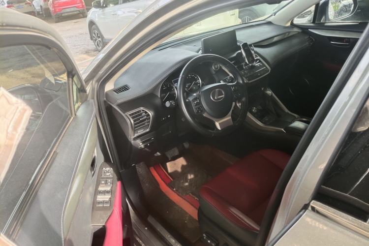 Used Lexus NX 2020 200 All-Wheel Drive Fēngshàng Version China VI Standard Interior 2