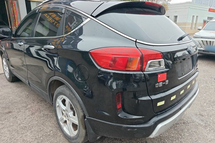 Used Bestune X80 2013 2.0L manual luxury version