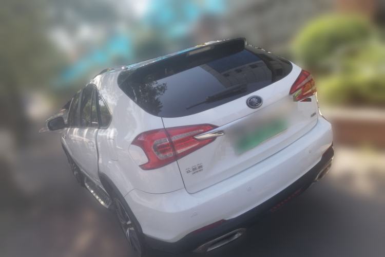 Used BYD Tang New Energy 2017 2.0T All-Wheel Drive Hyatt Model