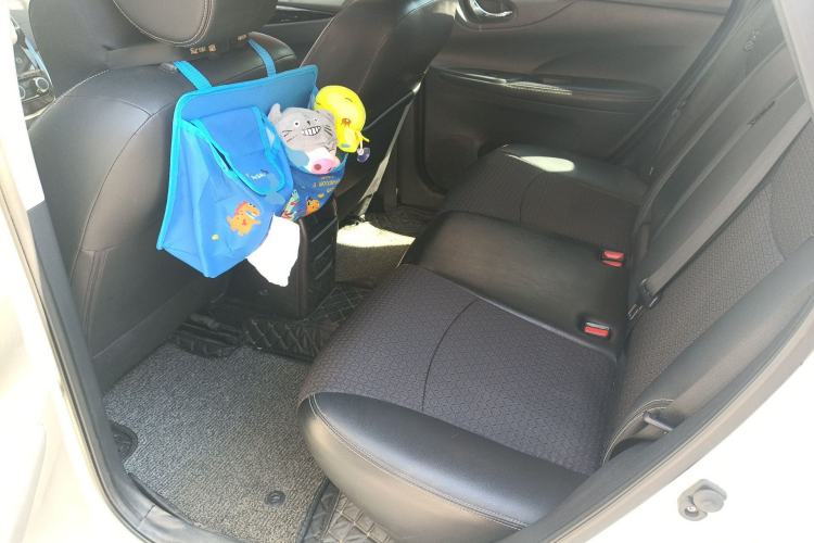 Used Nissan Tiida 2019 1.6L CVT Smart Drive Version China VI Standard Left Rear Seat