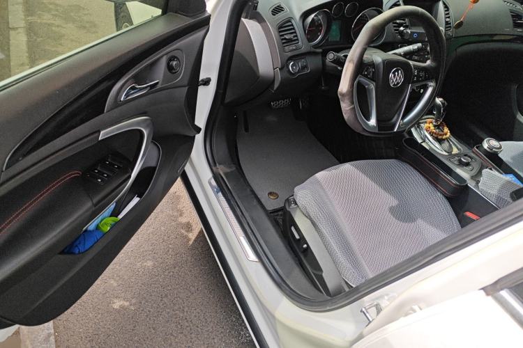 Used Buick Regal 2011 GS 2.0T Super Sport Edition Driver Seat