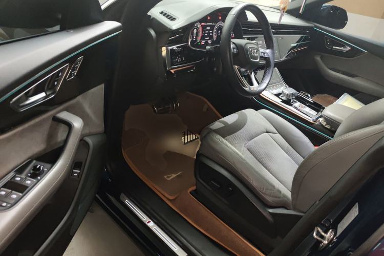 Used Audi Q8 2021 55 TFSI Prestige Dynamic Edition Driver Seat