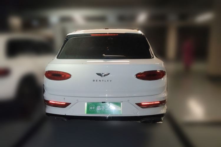 Used Bentley Bentayga Plug-in Hybrid 2021 3.0T PHEV Rear