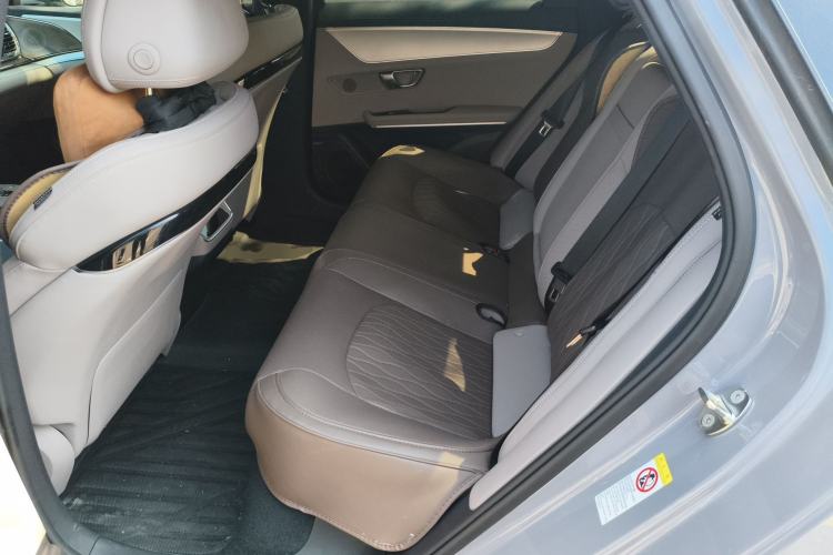 Used BYD Han 2025 DM-i 125KM Prestige Model Left Rear Seat