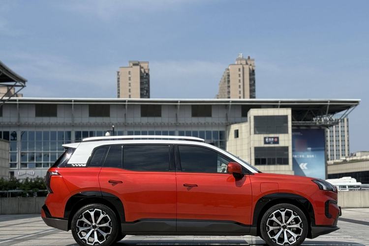 Used AION V 2024 Aion Tyrannosaurus 650 LiDAR Edition