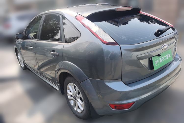 Used Ford Focus 2012 Hatchback Classic 1.8L Automatic Fashion Edition
