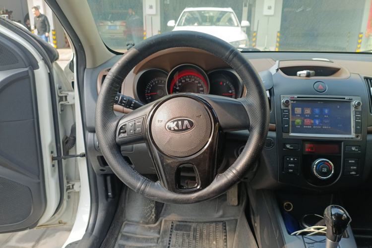 Used Kia Forte 2012 1.6L AT Premium Commemorative Edition