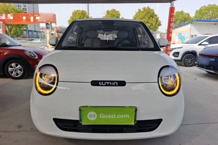 Used CHANGAN NEVO Lumin 2025 205km Refreshing Edition Front