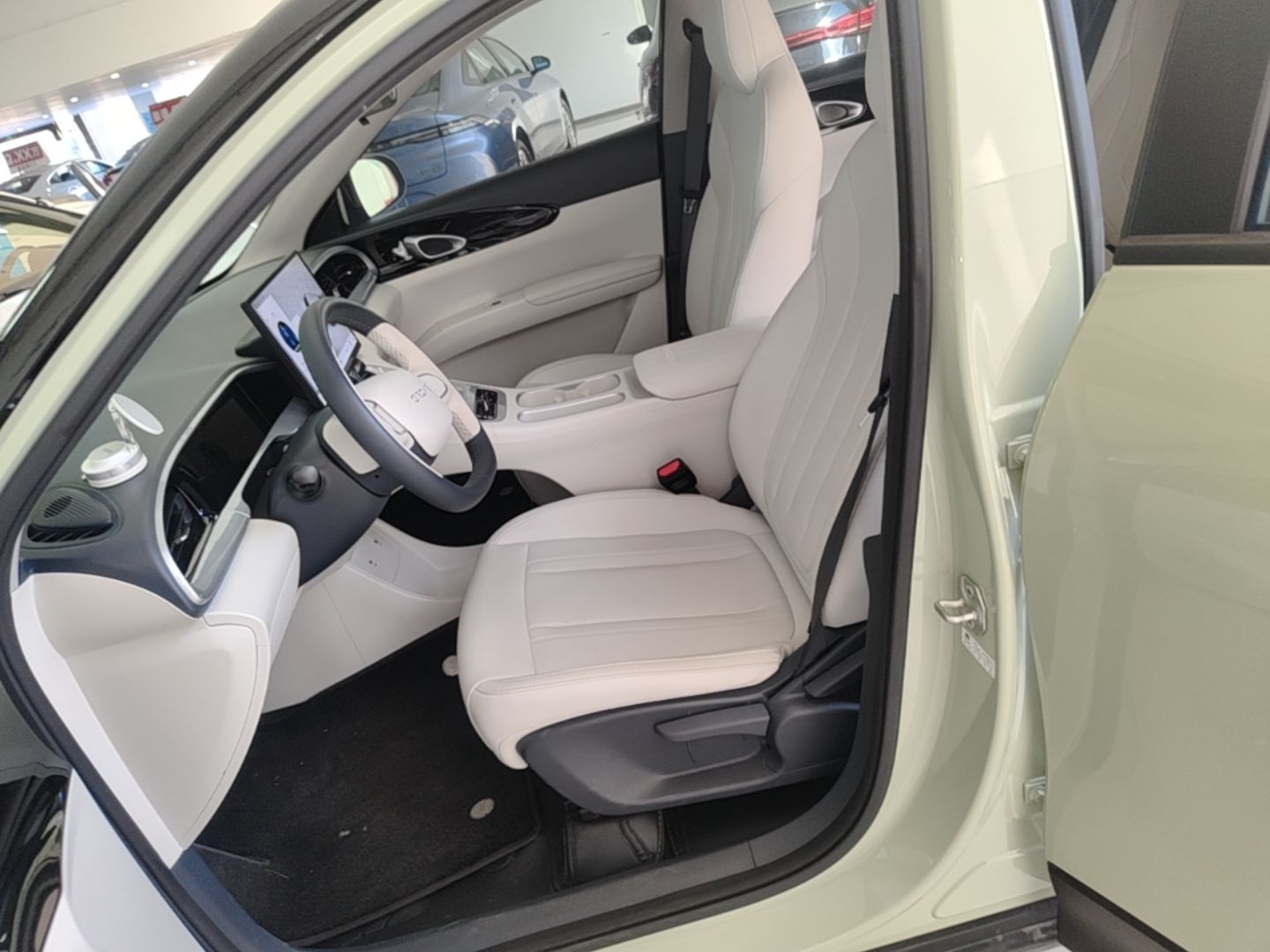 Geely Galaxy Geome 2026 Model 410km Freedom Edition — снимка 17