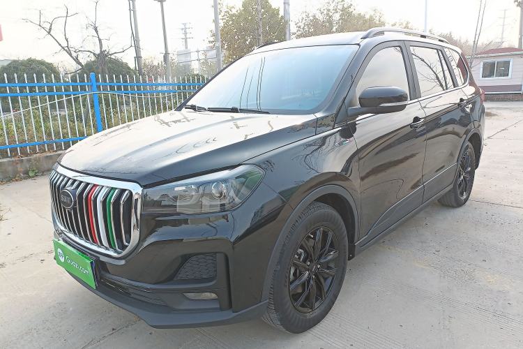 Used SWM G05 2022 PRO 1.5T DCT Luxury Model 7 Seats