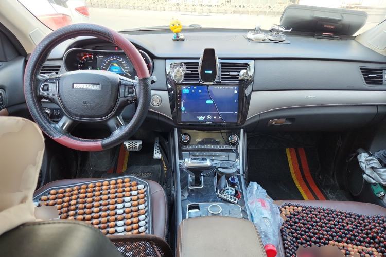 Used Haval H8 2017 2.0T Gasoline Two-Wheel Drive Smart Edition