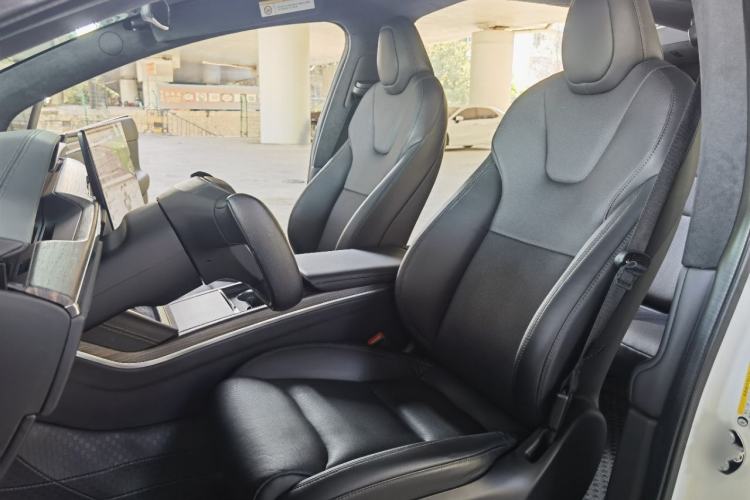 Used Tesla Model X 2023 Dual-Motor All-Wheel-Drive Version