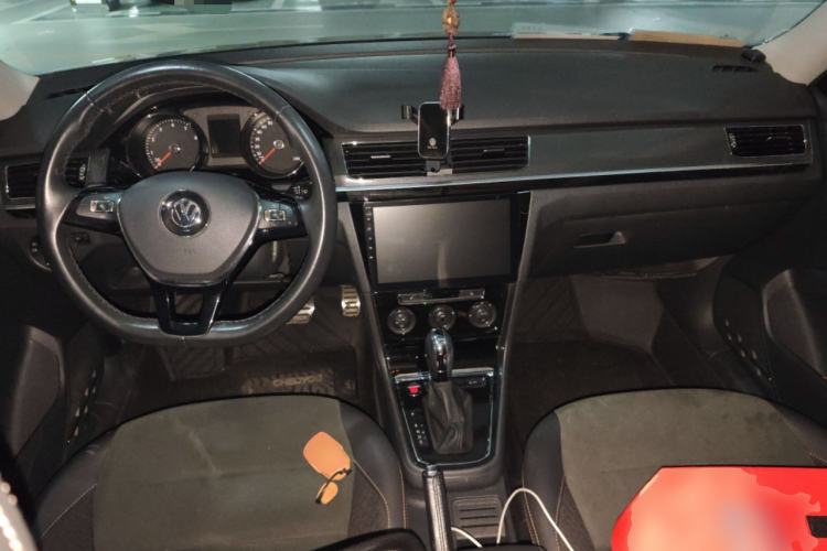 Used Volkswagen C-TREK 2018 1.5L Automatic Luxury Edition
